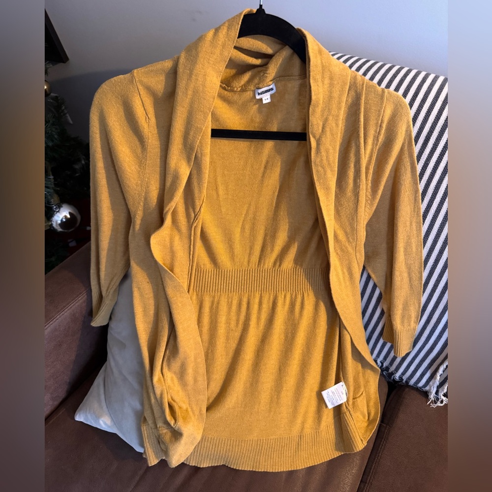 Kismet, size Large 💛